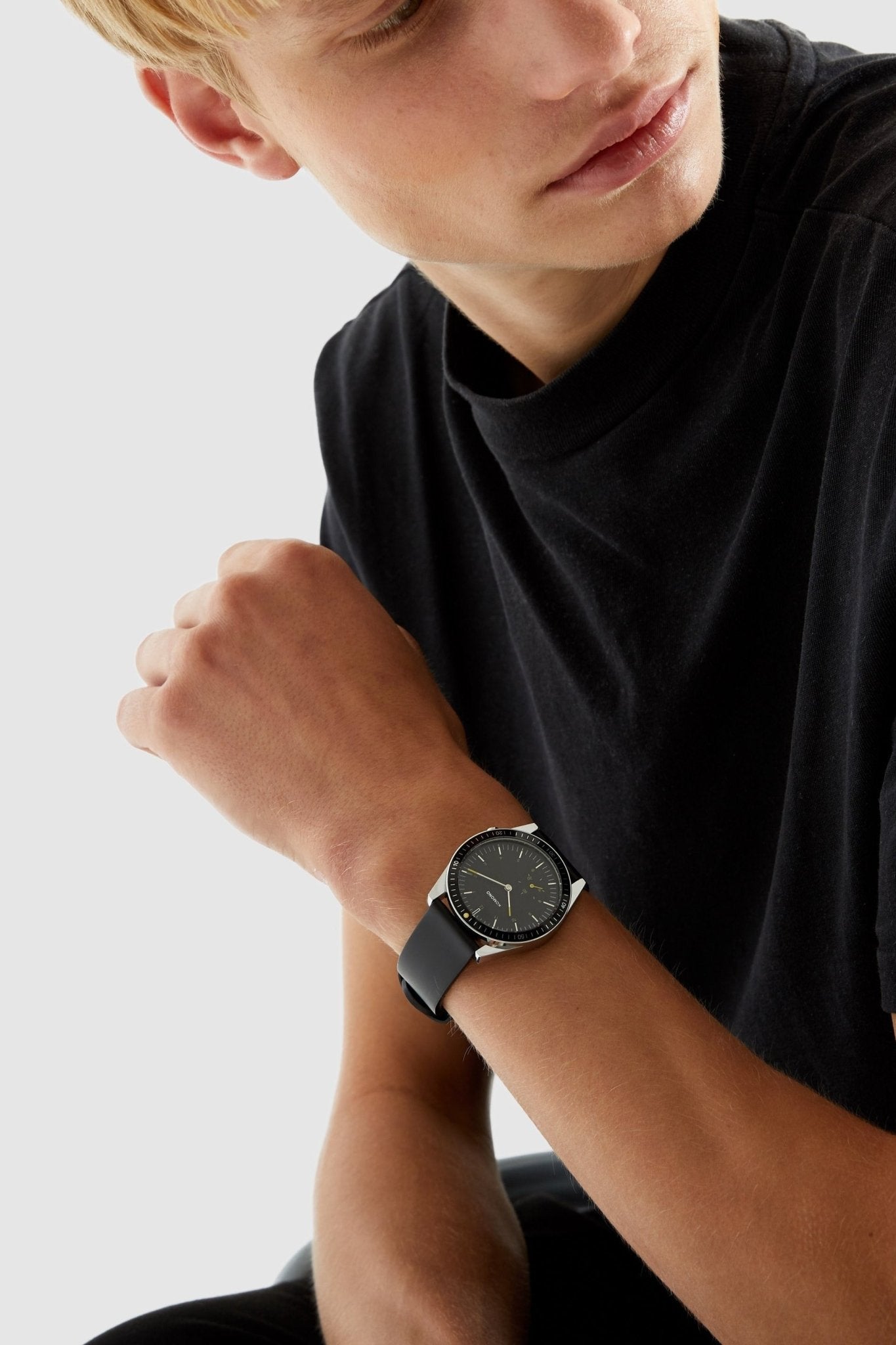 KOMONO-Ray Legacy-Black-BACKYARD
