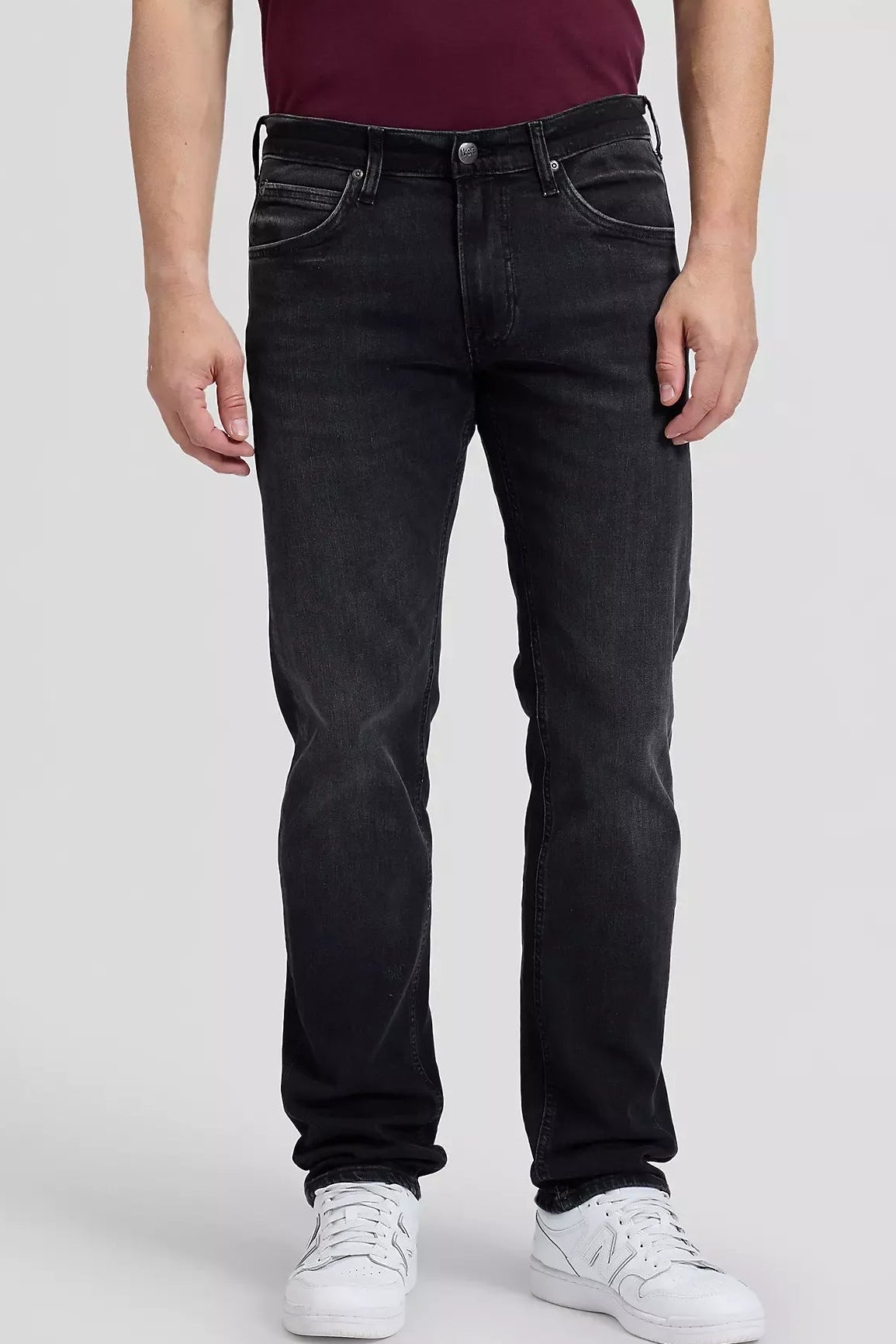 Daren Regular Straight Medium Stretch Jeans