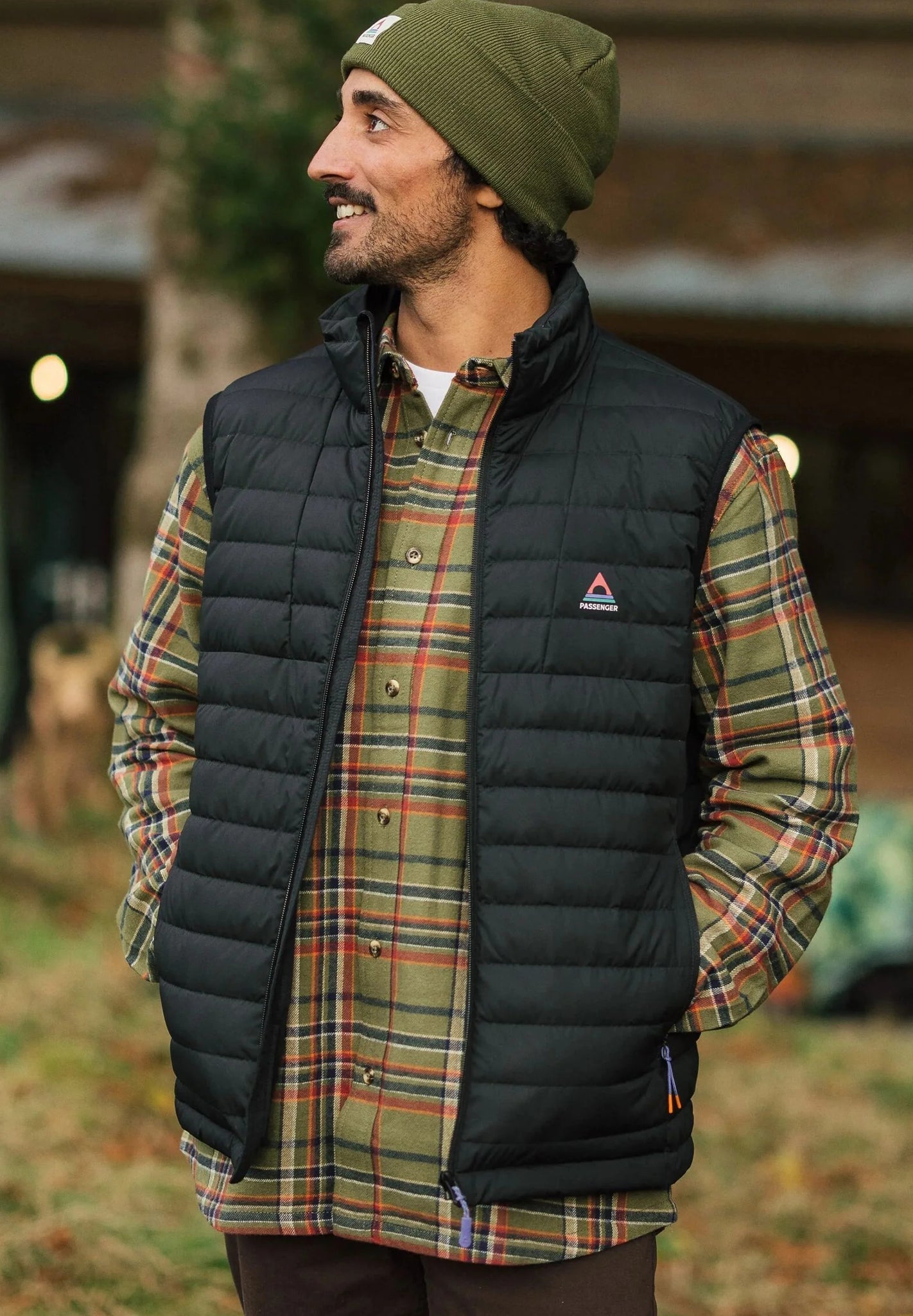 PASSENGER - Ashland Down Recycled Vest - Black - BACKYARD