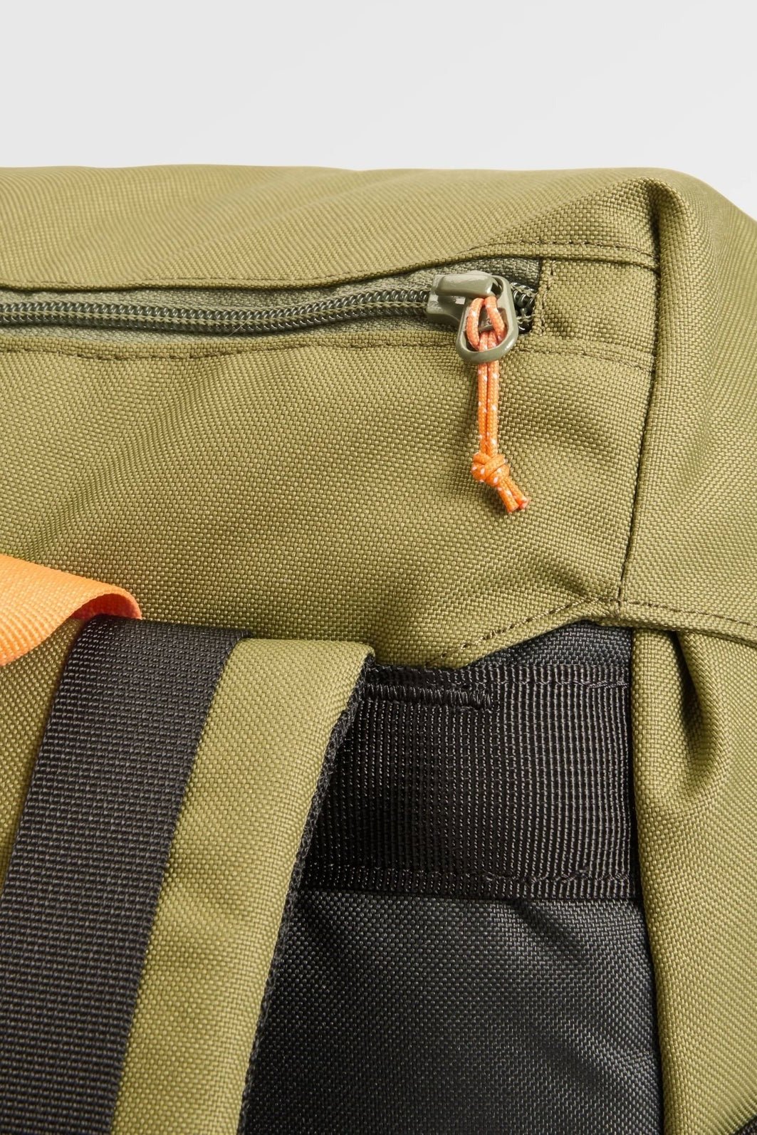 PASSENGER-Boondocker Recycled 26L Backpack 2.0-Black Khaki-BACKYARD