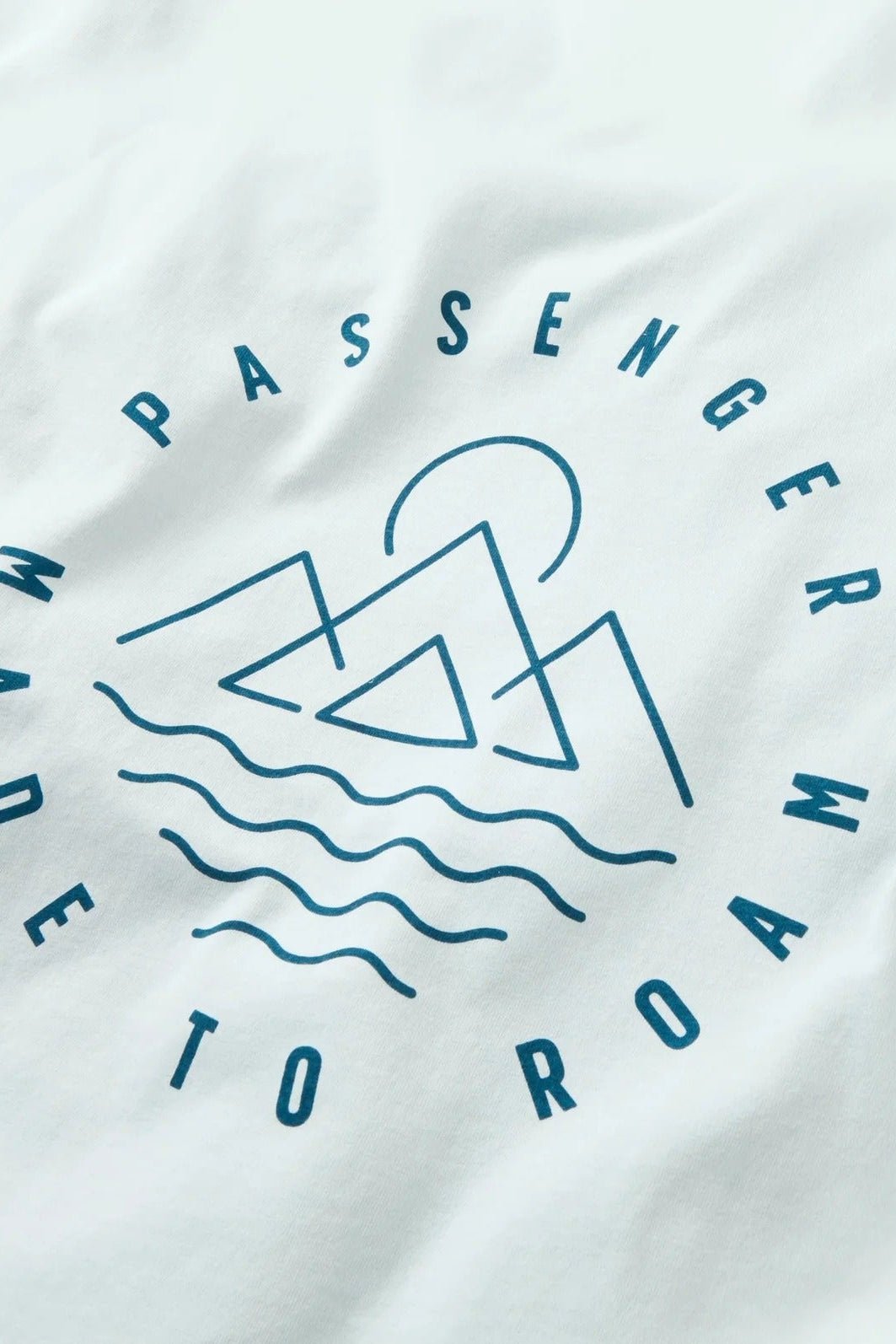 PASSENGER - Escapism Recycled LS T-Shirt - Grey Blue - BACKYARD