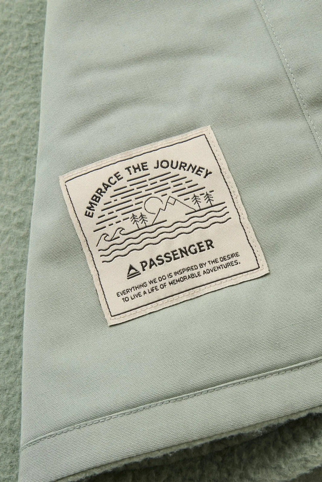 PASSENGER-Rappel Recycled Sherpa Oversized Shirt 2.0-Pistachio-BACKYARD