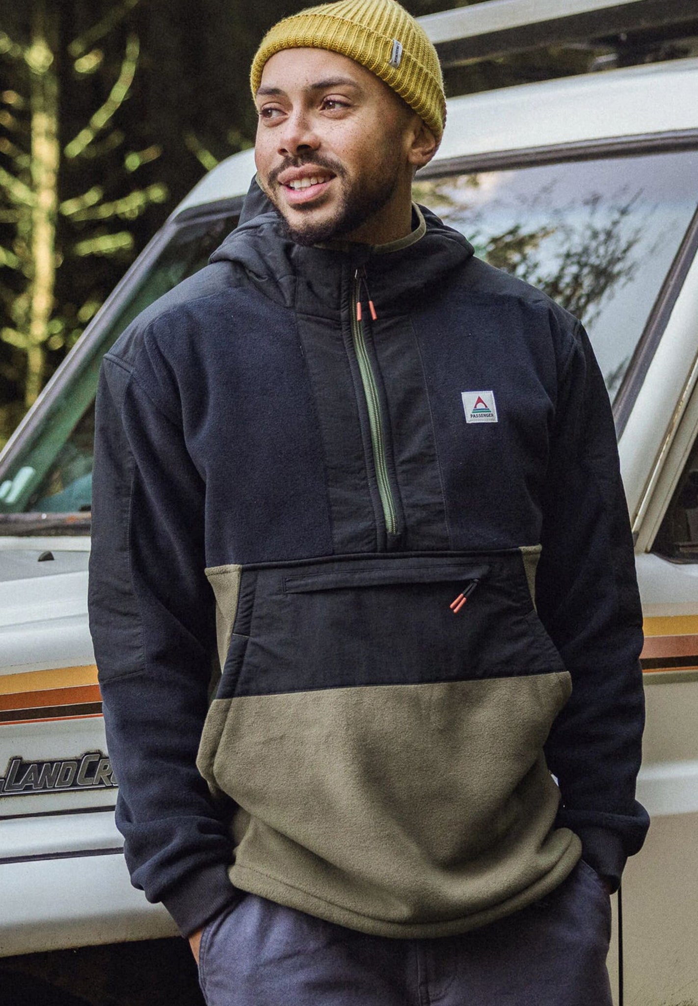PASSENGER - Woodland Hooded 1/2 Zip Recycled Polar Fleece - Black Khaki - BACKYARD