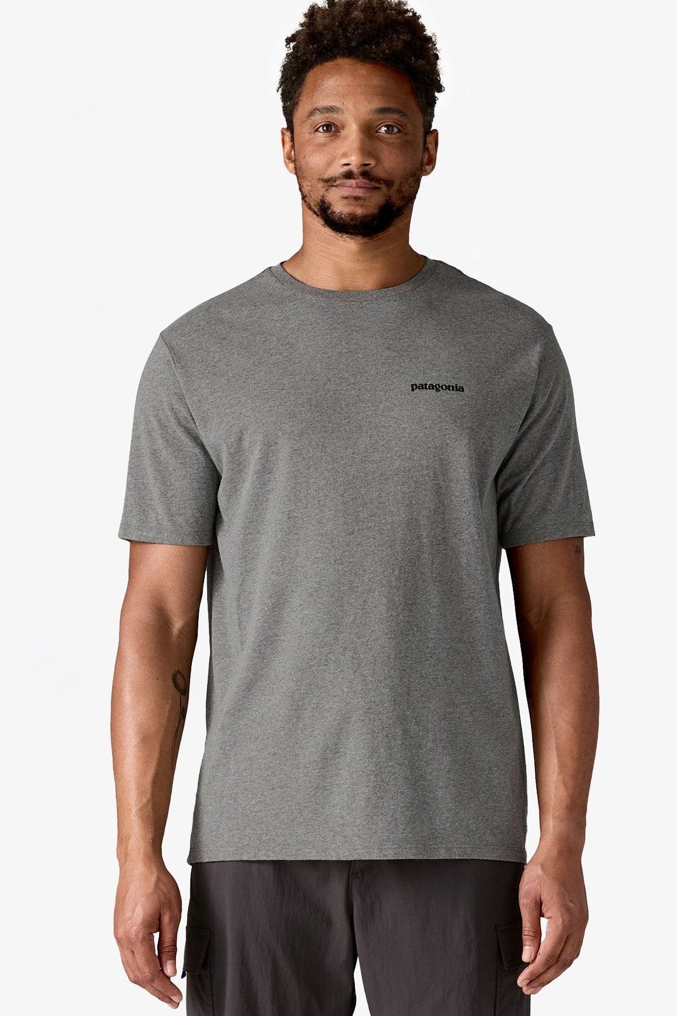 PATAGONIA - Fitz Roy Icon Responsibili - Tee - Gravel Heather - BACKYARD