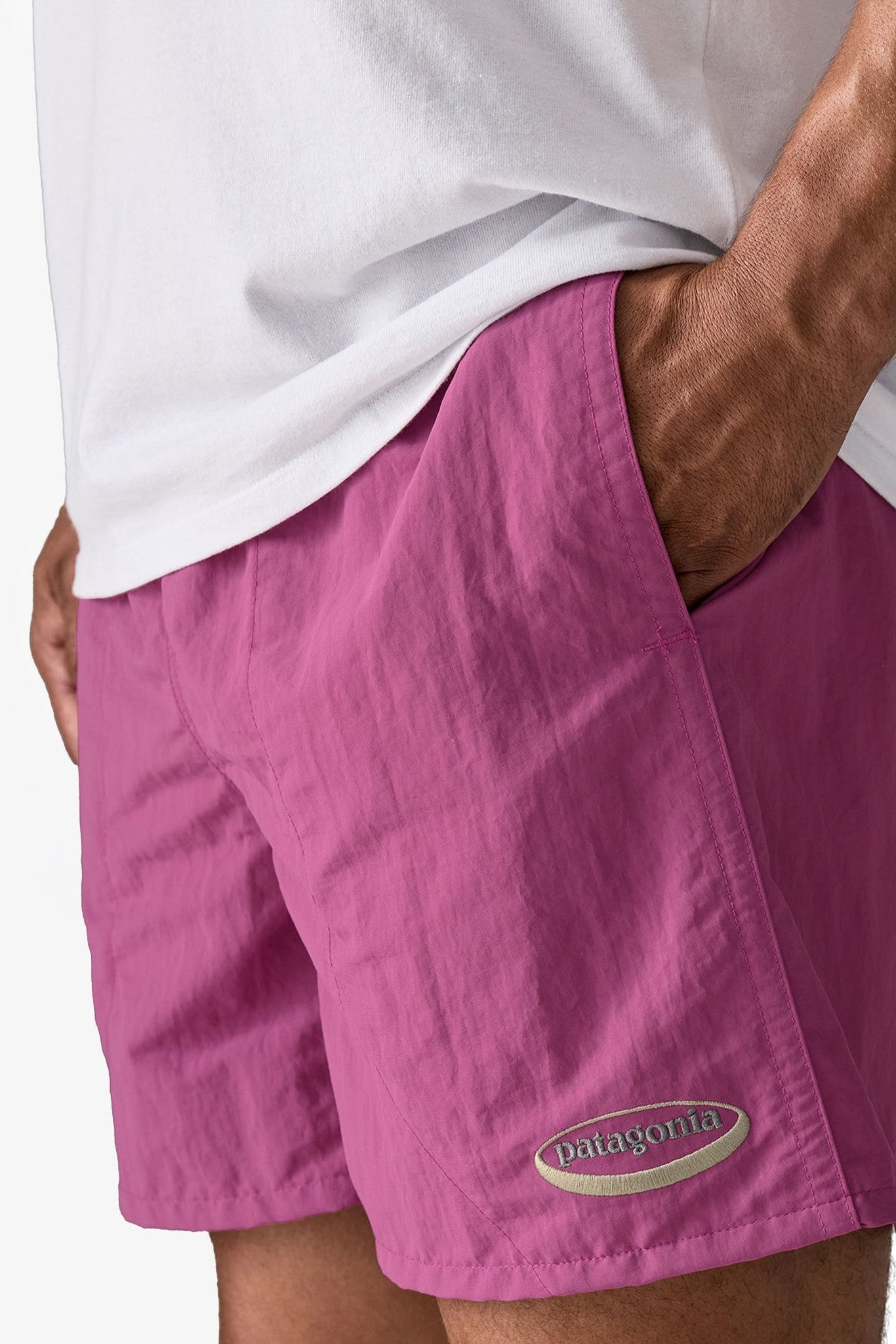PATAGONIA - Men's Baggies Shorts - '95 Oval Logo: Faded Magenta - BACKYARD