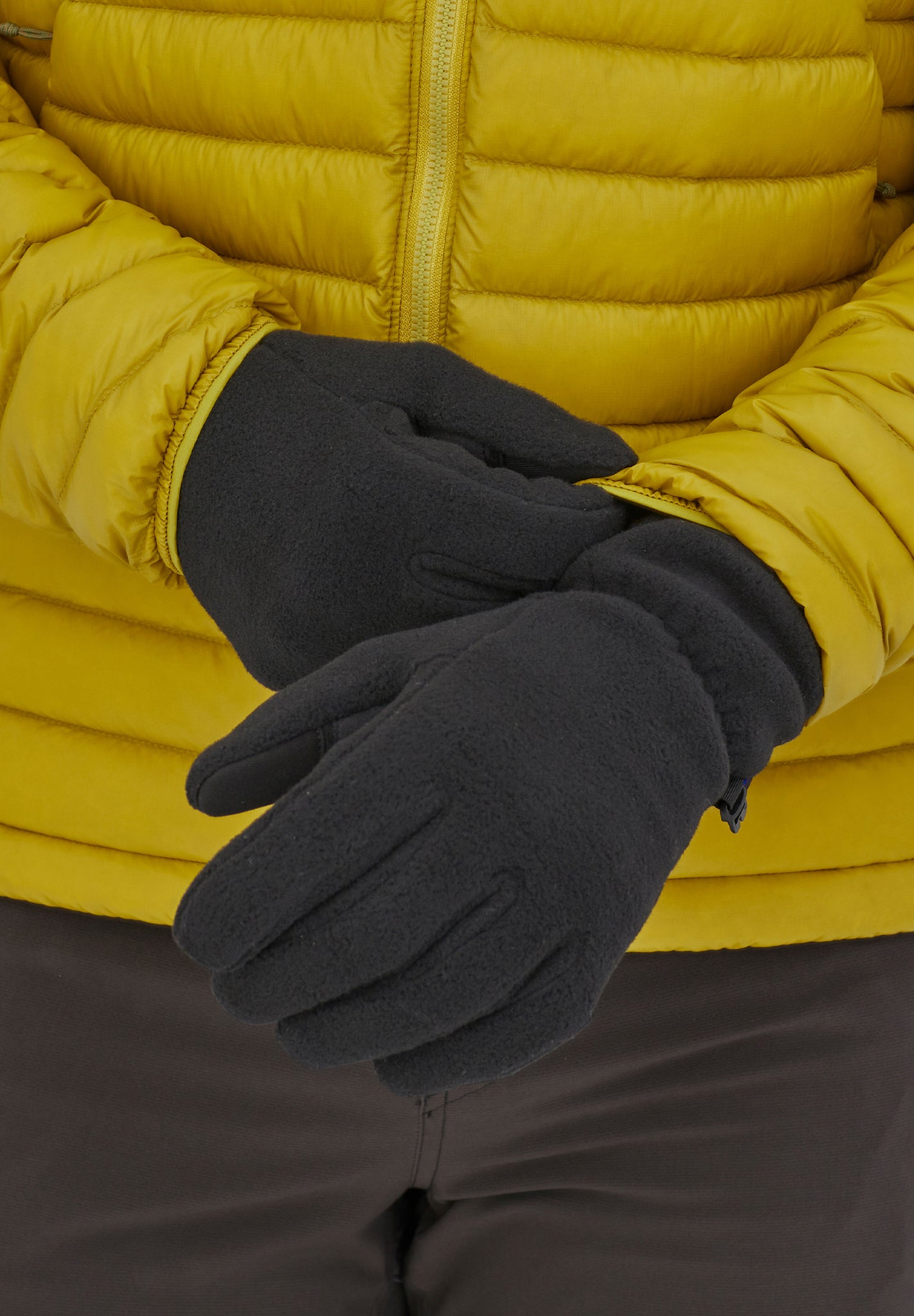 PATAGONIA - Synch Gloves - Black - BACKYARD