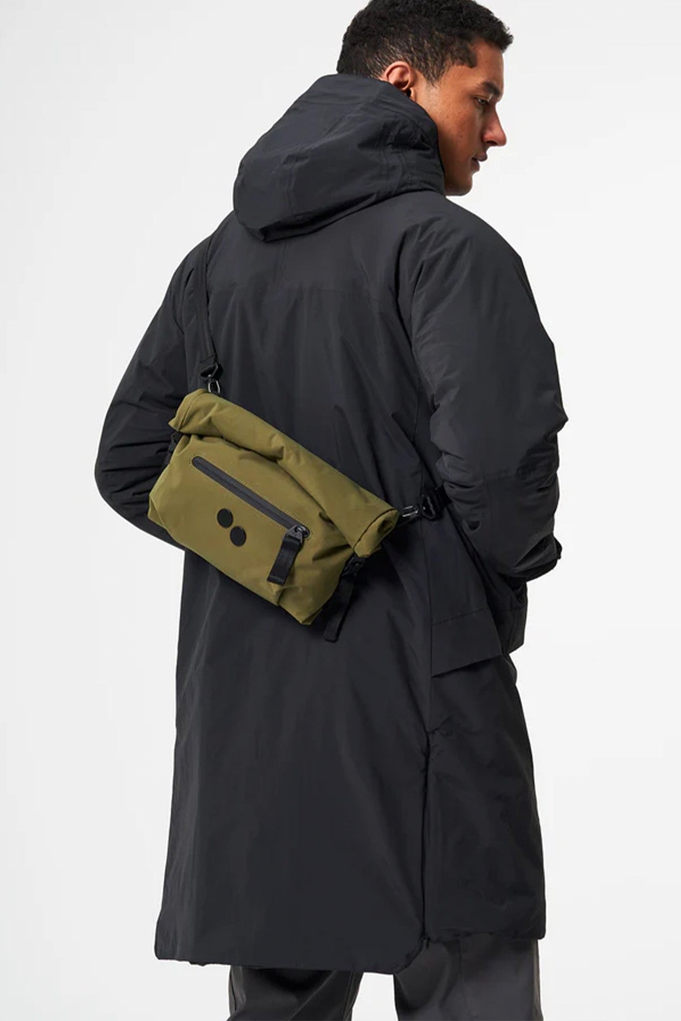 PINQPONQ - Aksel Hipbag - Solid Olive - BACKYARD