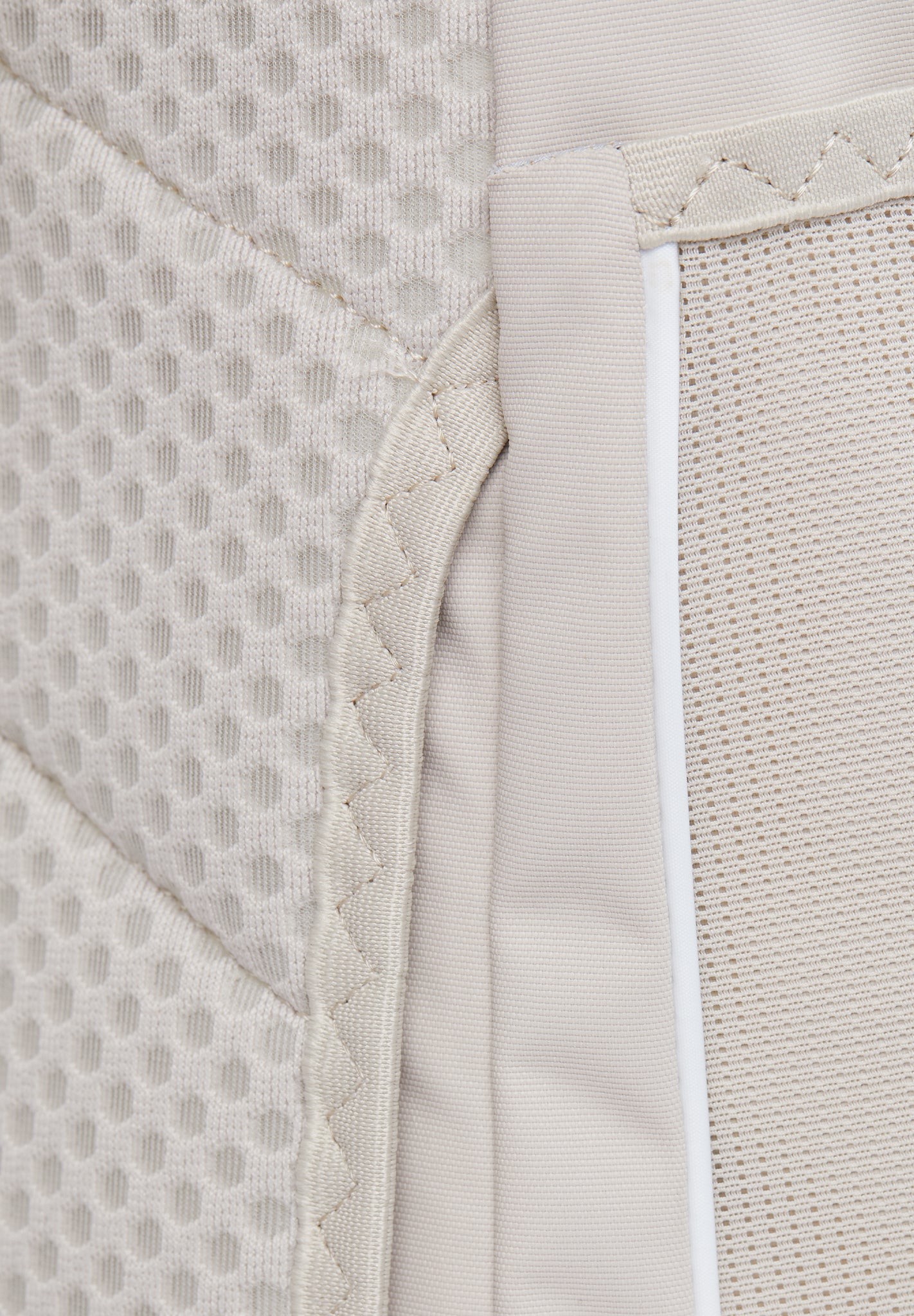 PINQPONQ - Blok Medium - Cliff Beige - BACKYARD