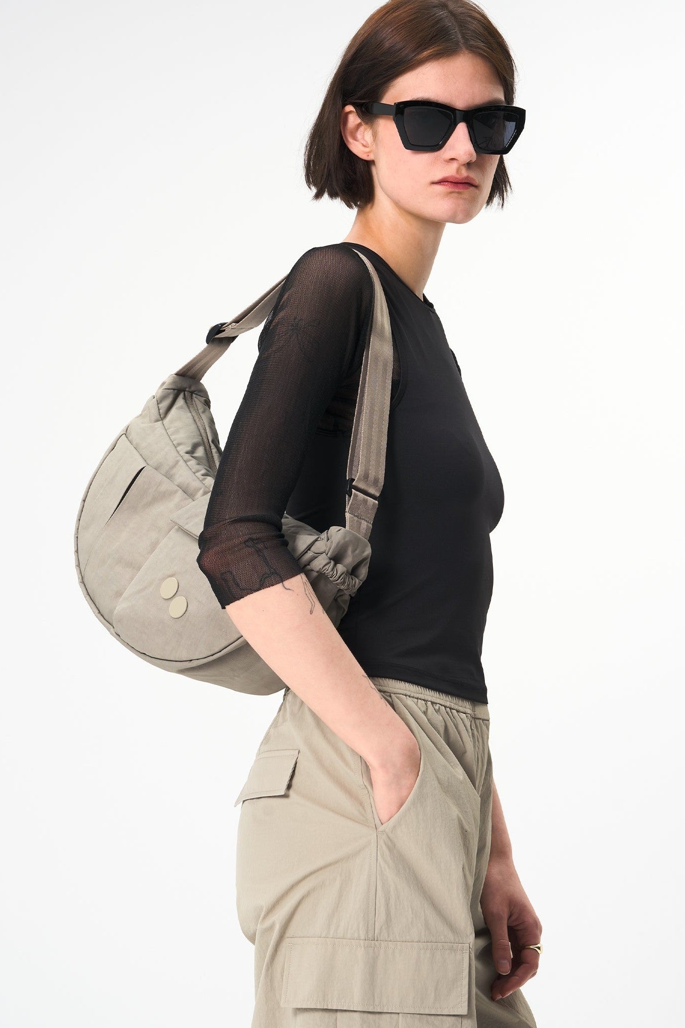 PINQPONQ - Krumm Medium - Crinkle Taupe - BACKYARD