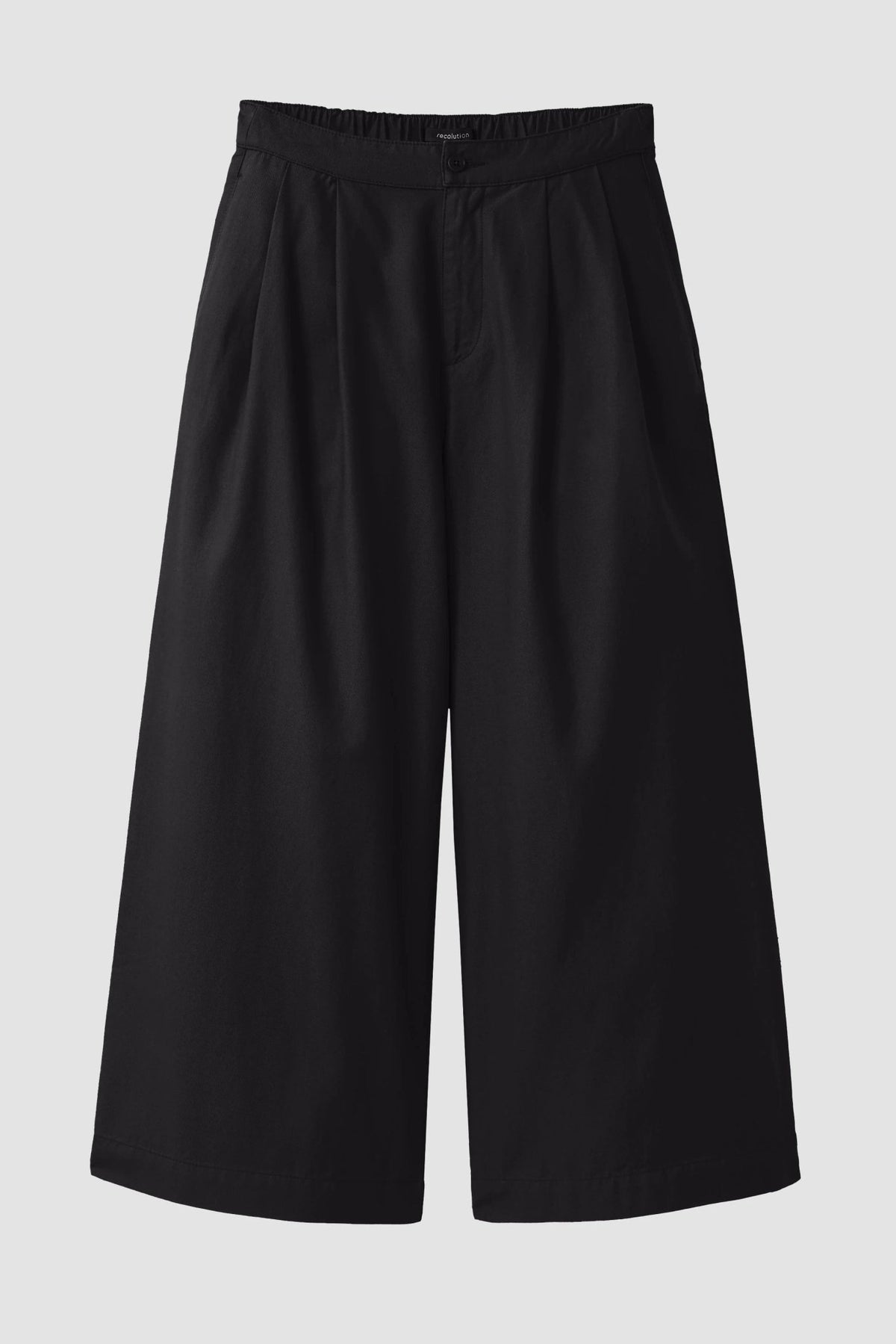 RECOLUTION-Ambrosia-Black-BACKYARD