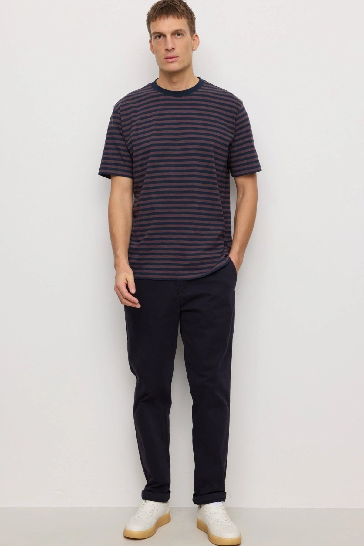 RECOLUTION-Delonix Stripes-Dark Grape-BACKYARD