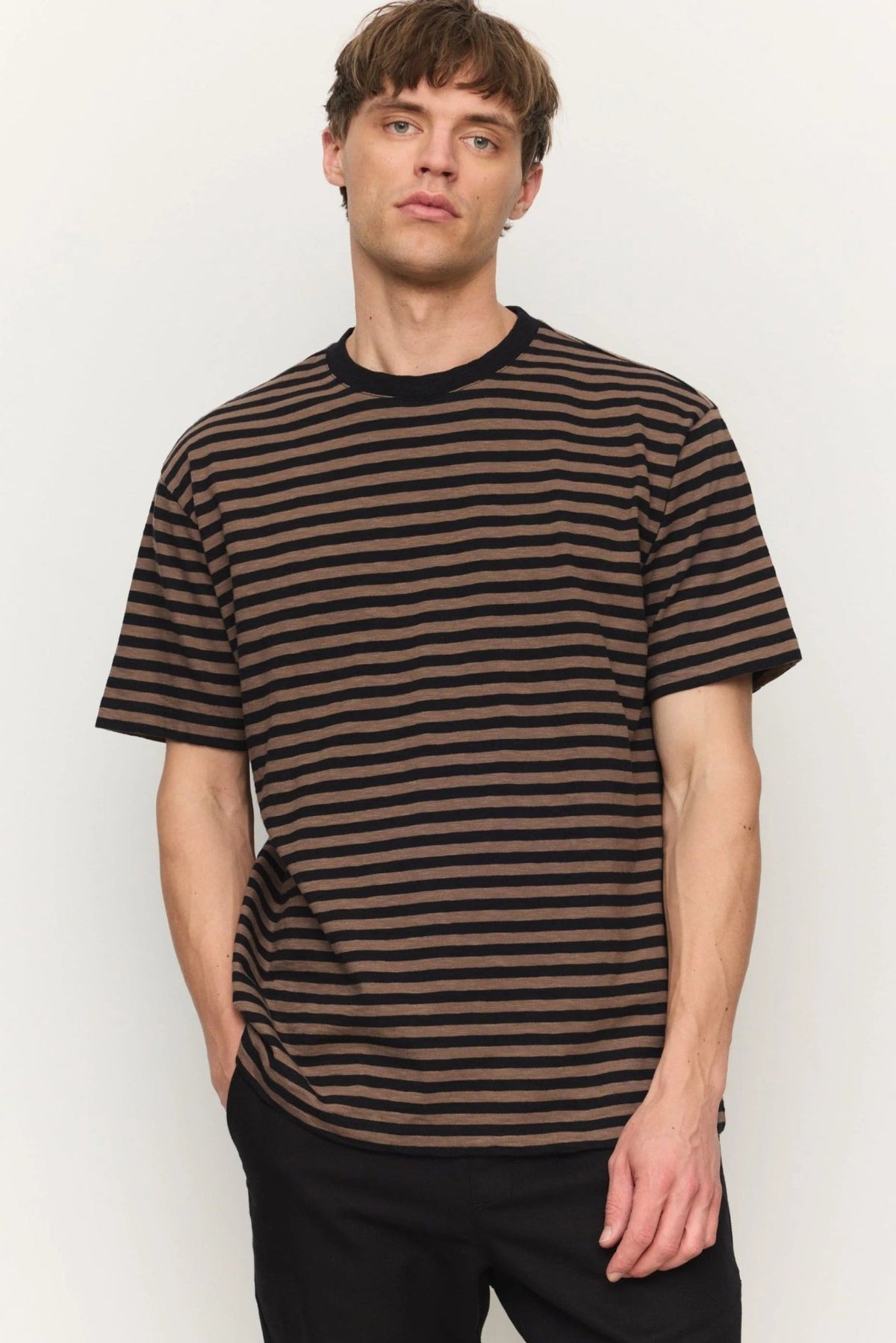 RECOLUTION-Delonix Stripes-Vintage Brown-BACKYARD