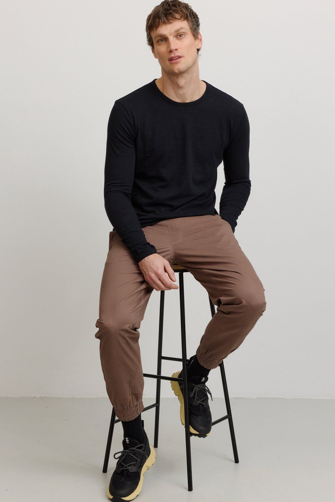 RECOLUTION - Maca - Black - BACKYARD