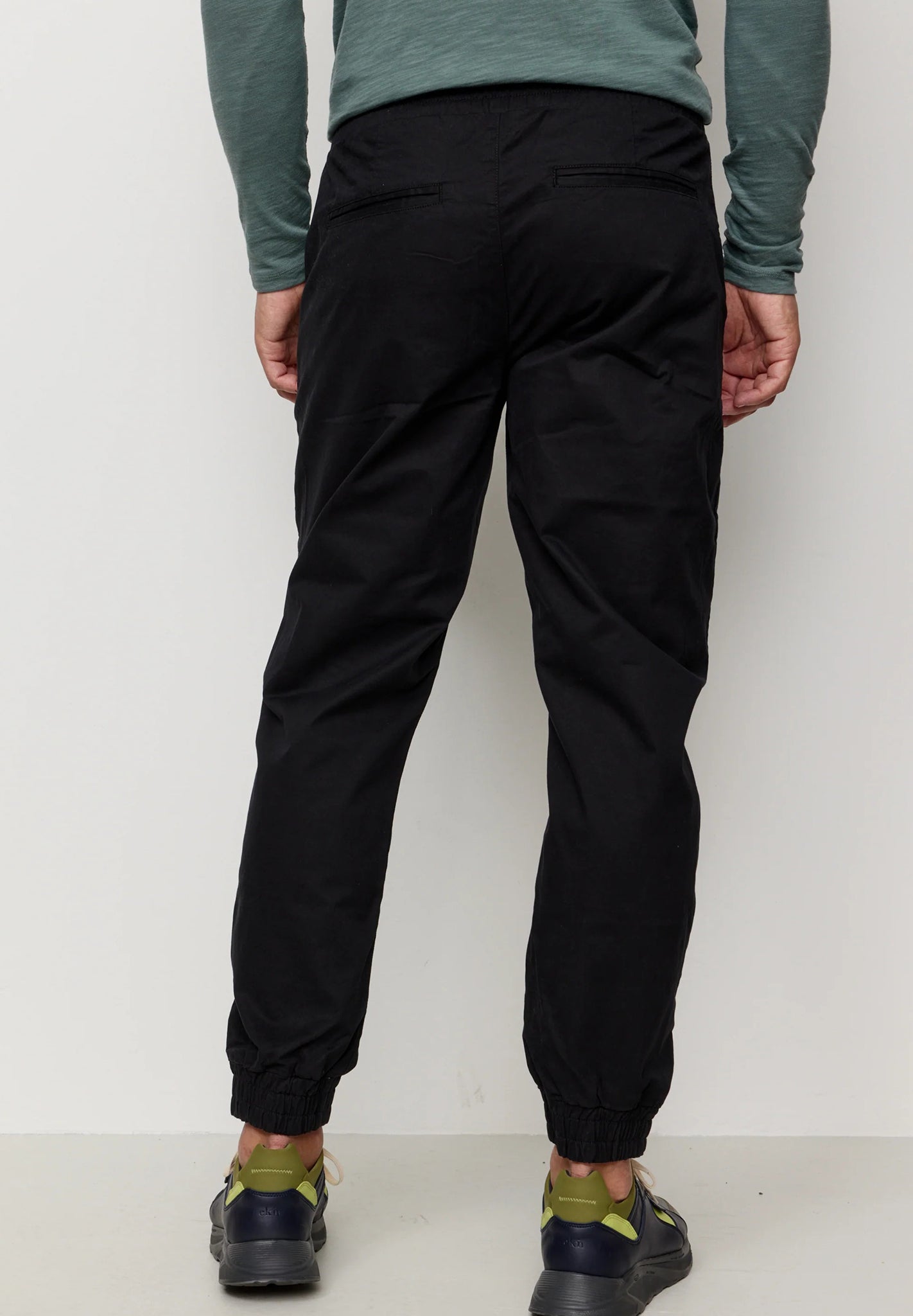 RECOLUTION - Musa - Black - BACKYARD