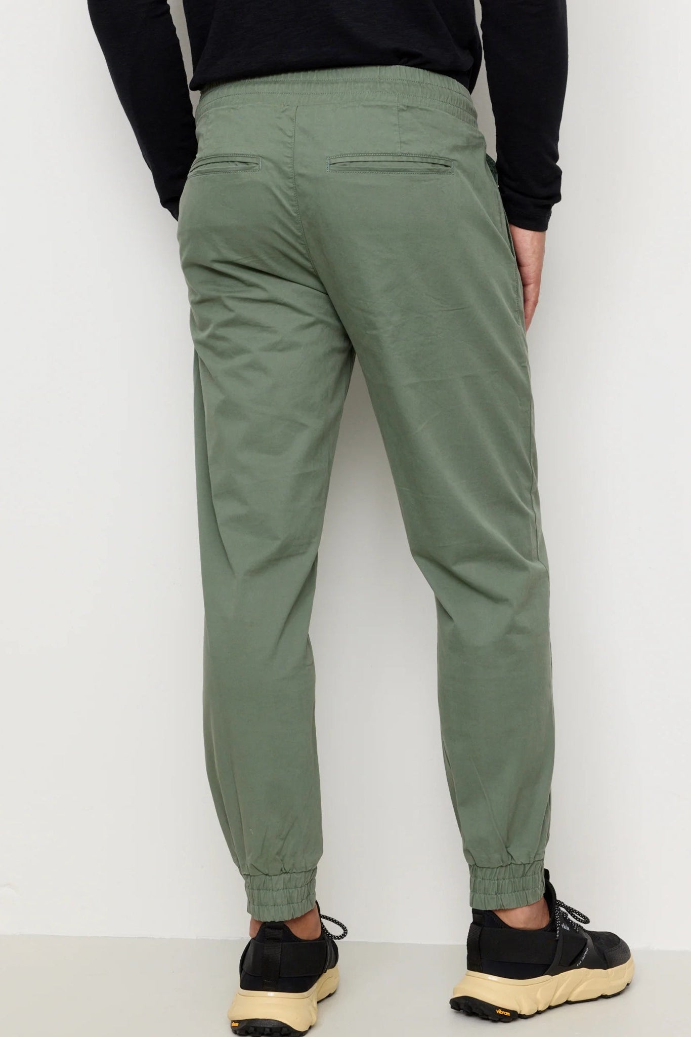 RECOLUTION - Musa - Khaki - BACKYARD