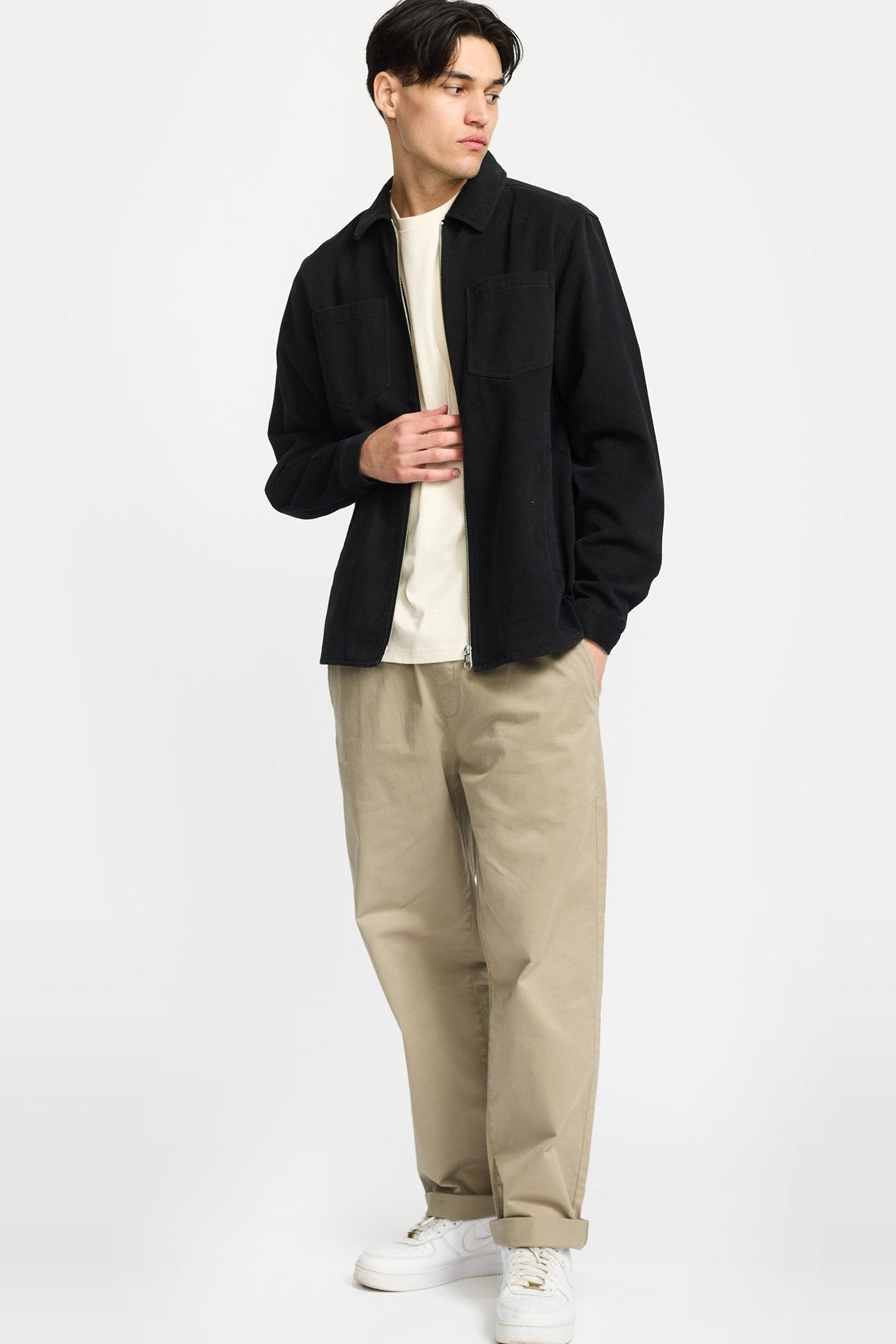 REVOLUTION - 3922 Overshirt - Black - BACKYARD