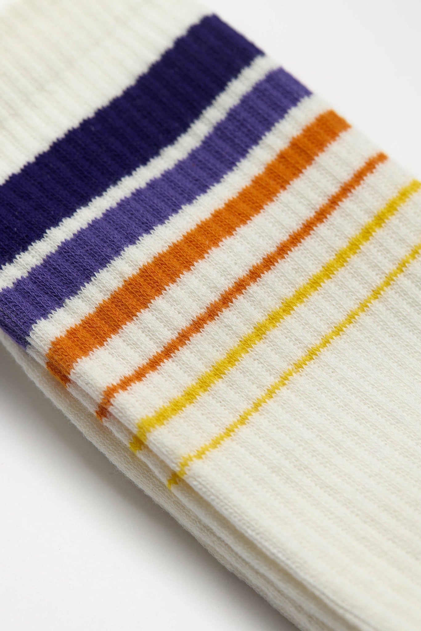 REVOLUTION - 8919 Jaquard Crew Socks - Offwhite - BACKYARD