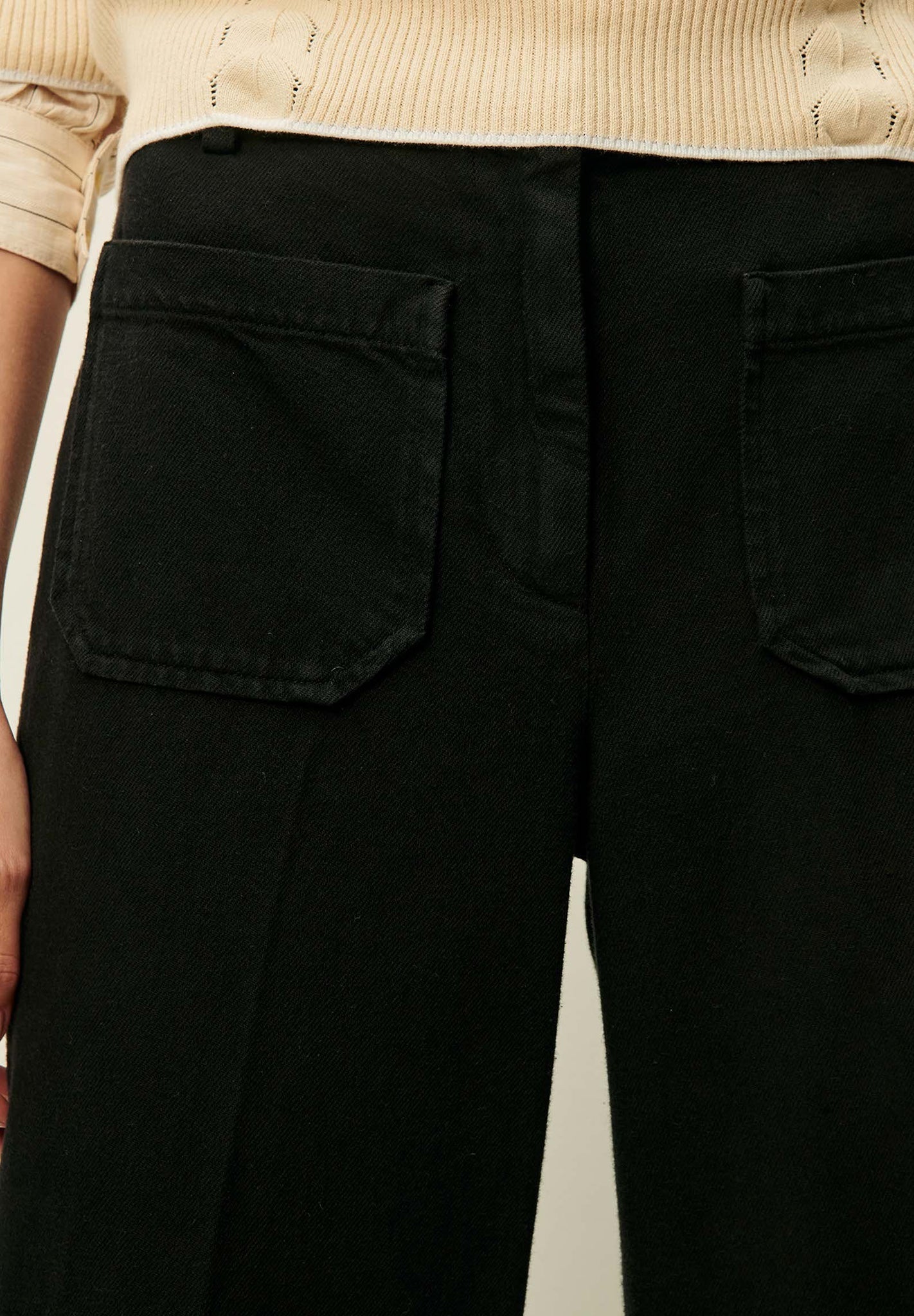 SESSUN - Aldricks - Black - BACKYARD