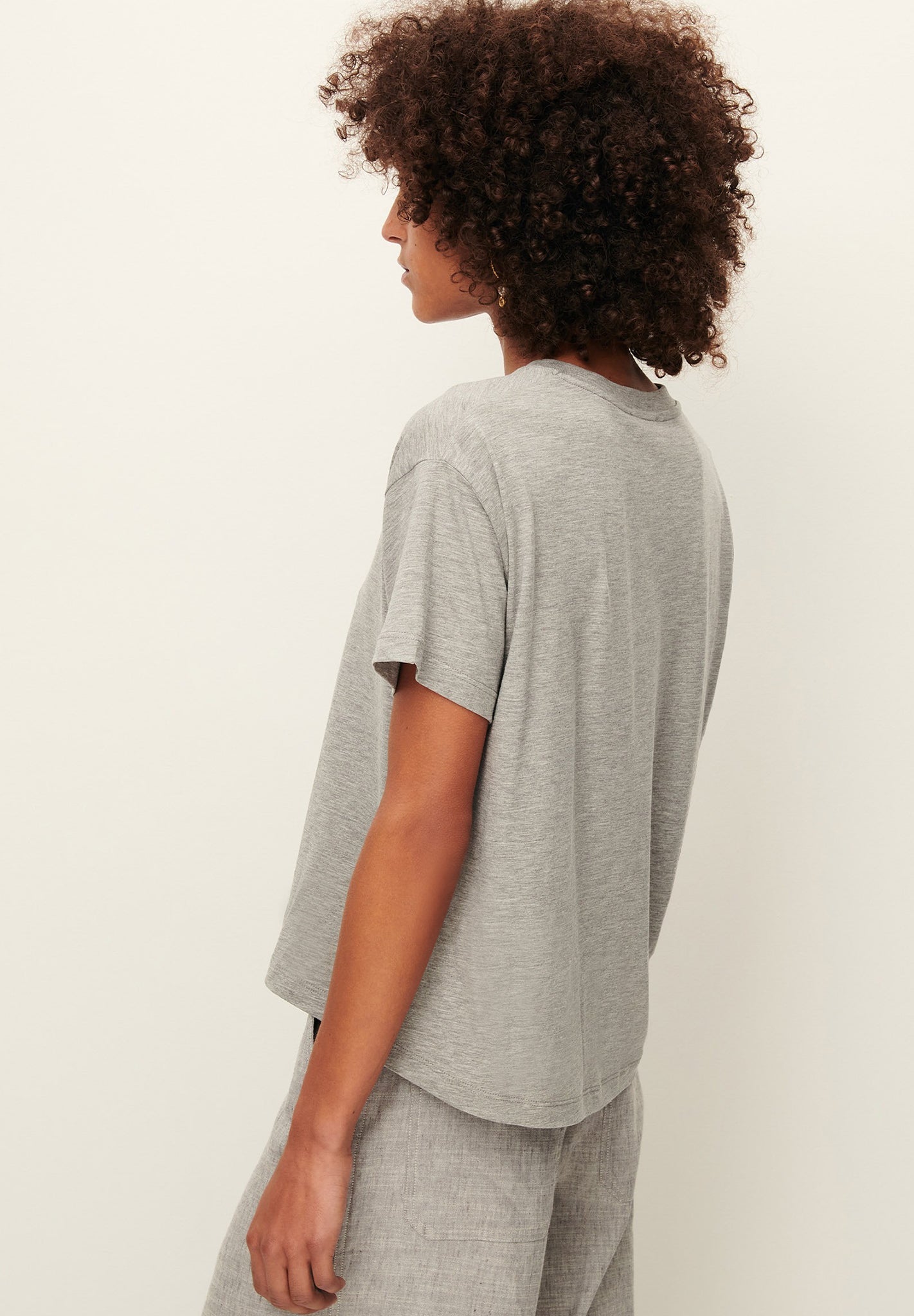 SESSUN - Too Tee - Mid Grey - BACKYARD