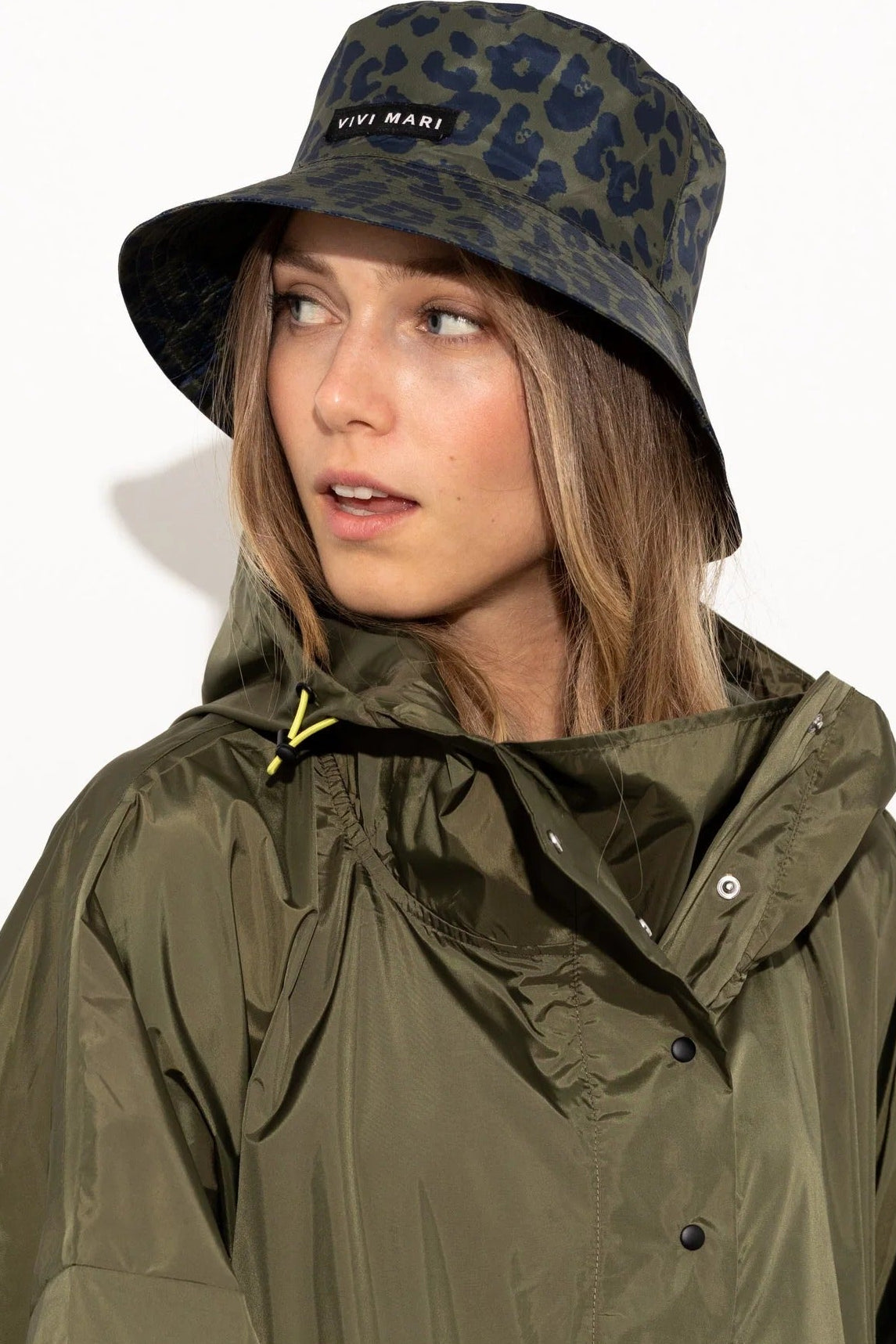 Bucket Hat Leo Splashes