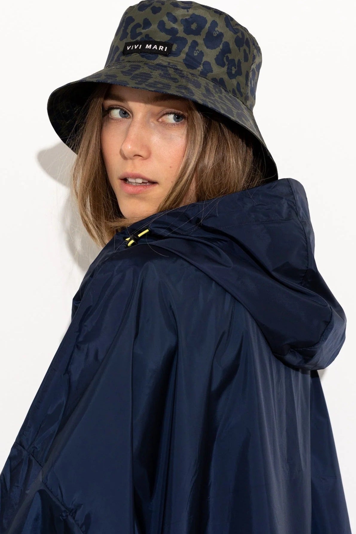 VIVI MARI-Bucket Hat Leo Splashes-Navy Olive-BACKYARD