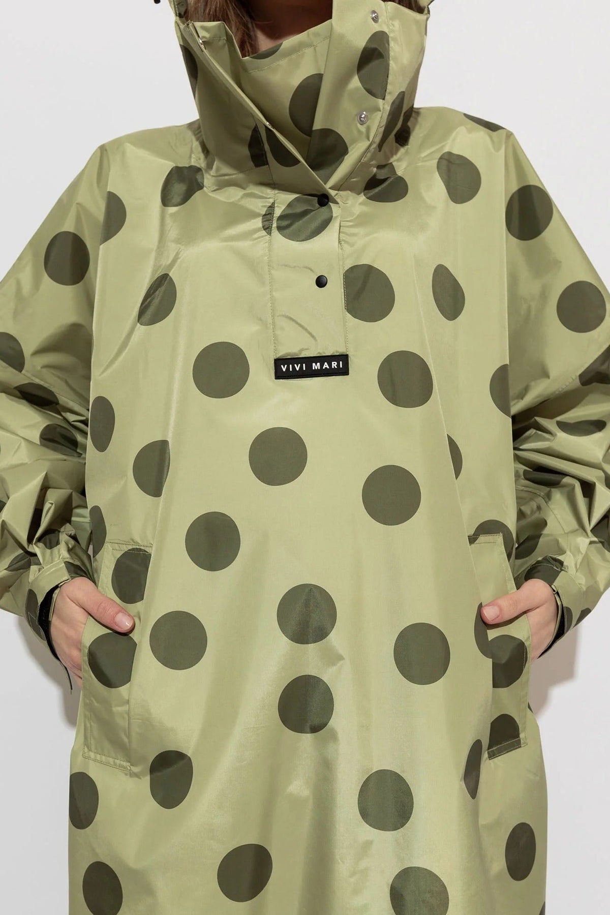 Raincoat Dots