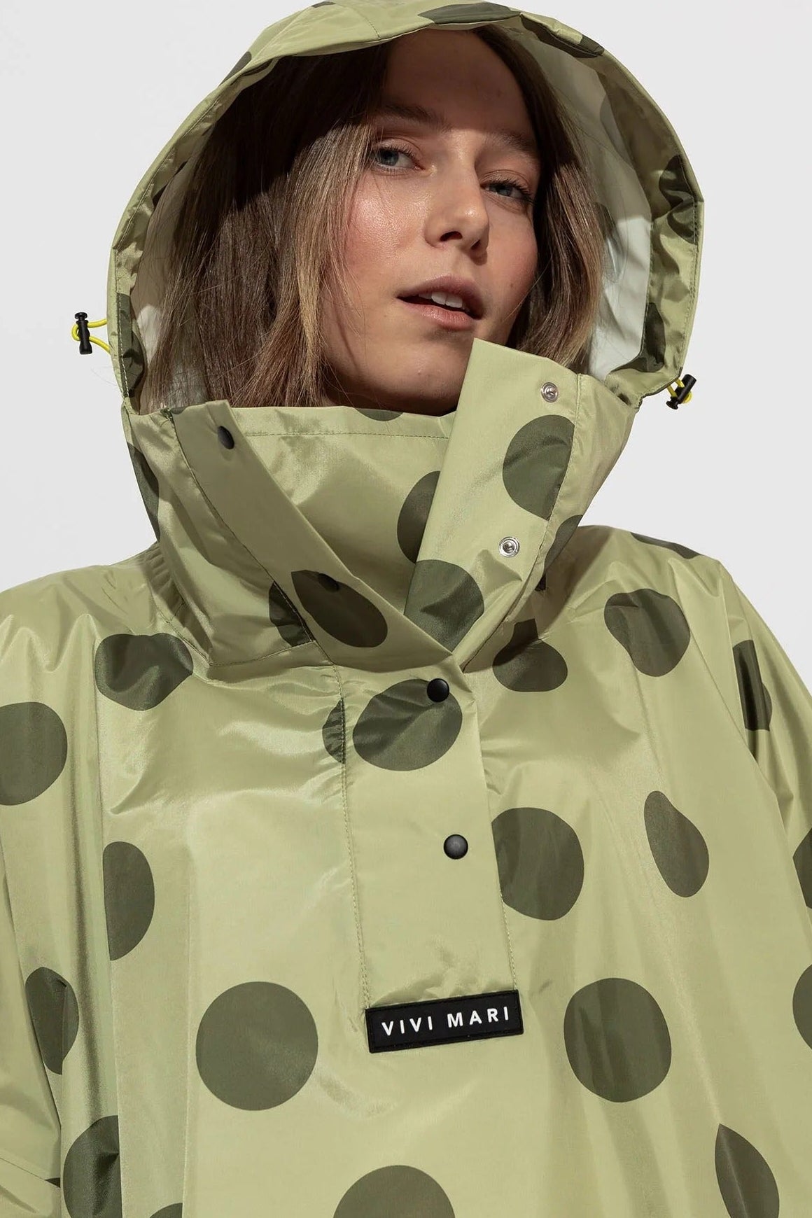 Raincoat Dots