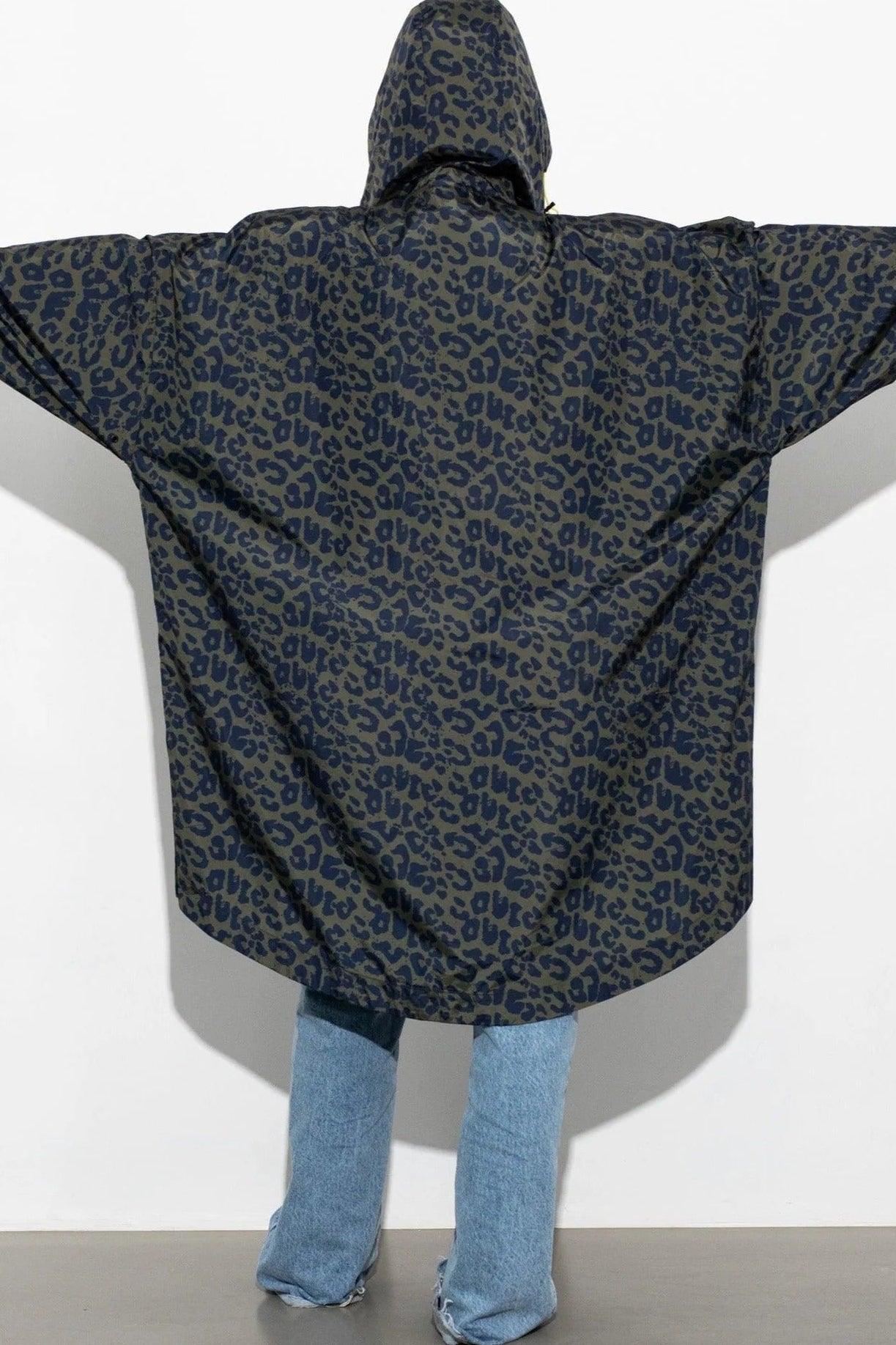 VIVI MARI-Raincoat Leo Splashes-Navy Olive-BACKYARD