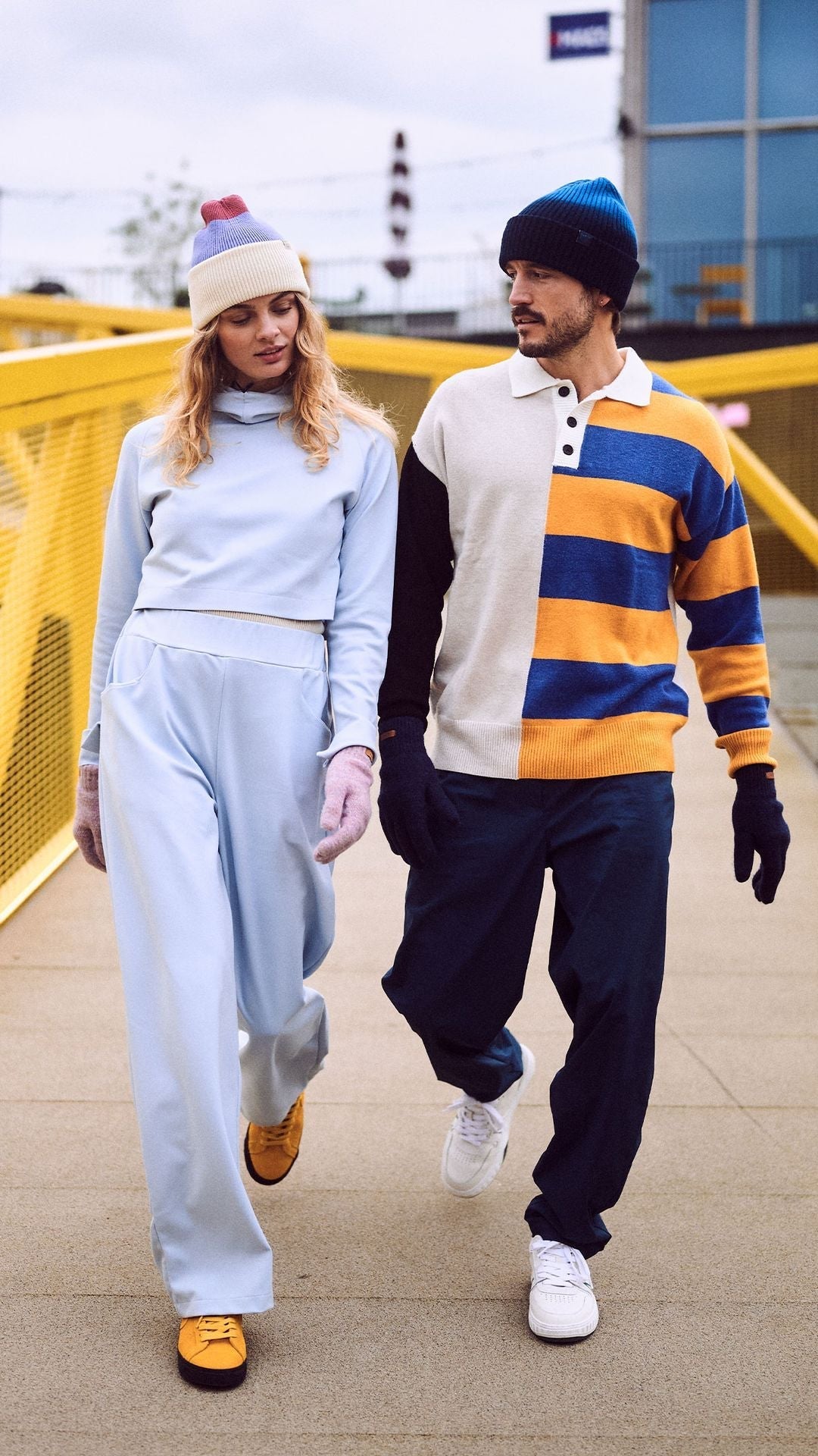 BARTS - Witzia Gloves - Light Brown - BACKYARD