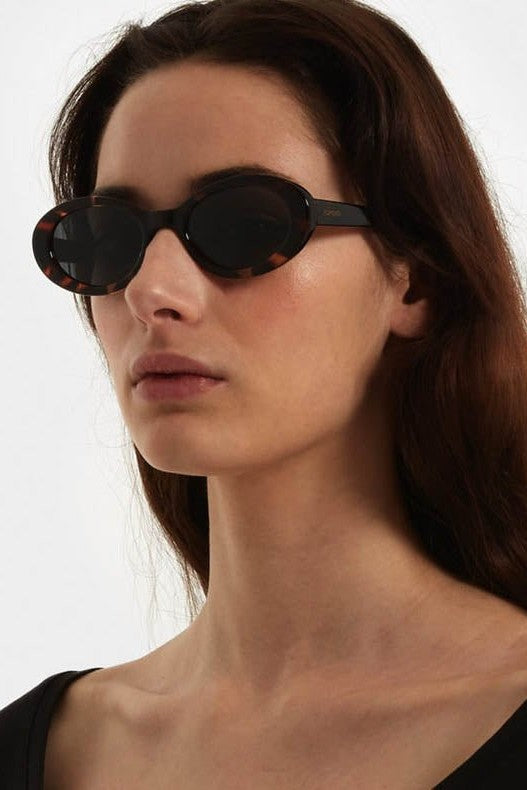 KOMONO - Ana - Tortoise - BACKYARD