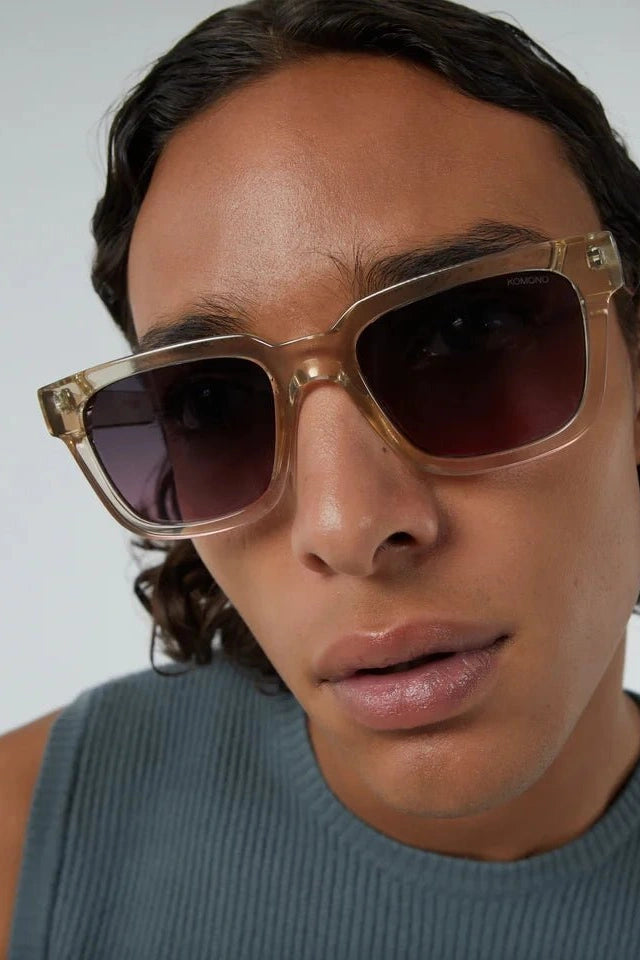 KOMONO - Bobby - Red Sands - BACKYARD